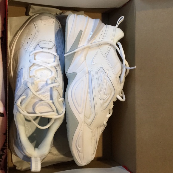 nike m2k tekno size 9